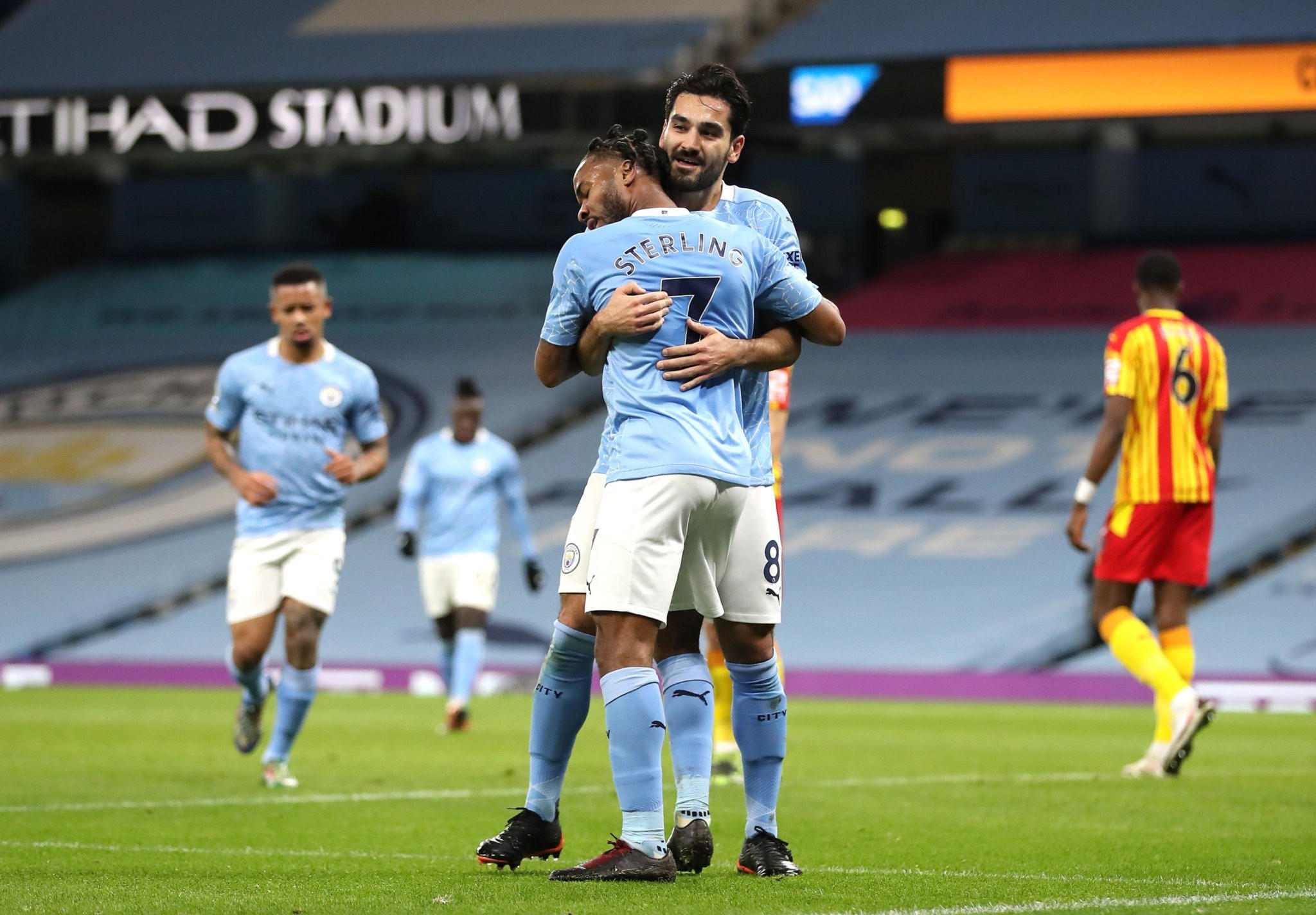 他的身价 他的身价